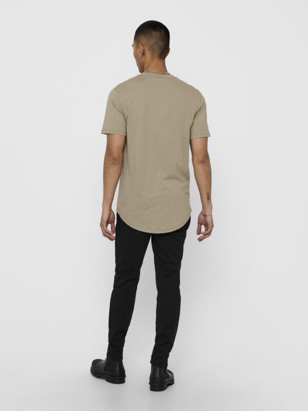 ONLY&SONS MATT LIFE LONG LINE TEE - Image 3