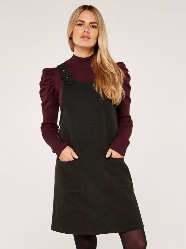 497023 PINAFORE
